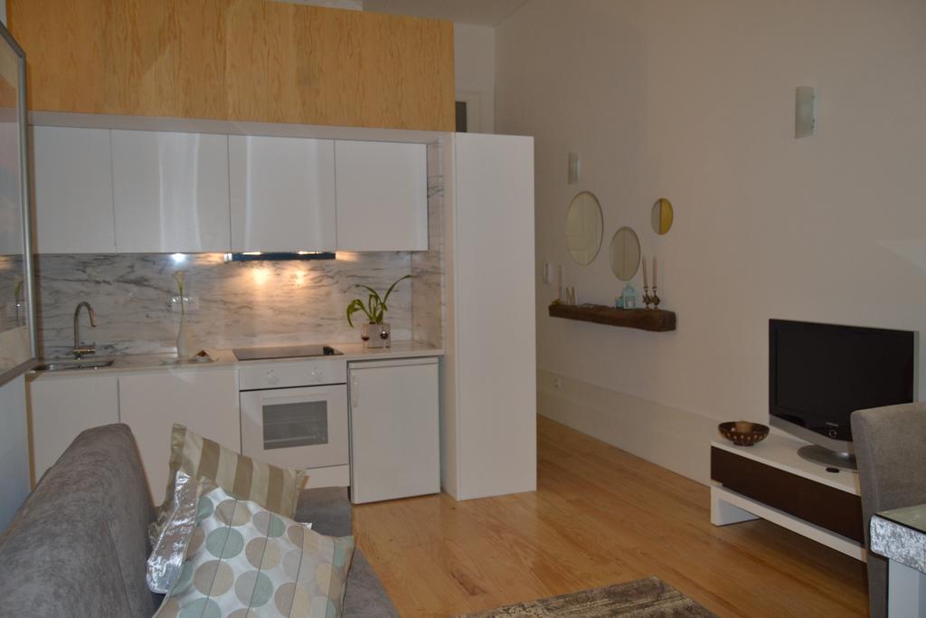 Apartamento Lm Ribeira Порту Экстерьер фото